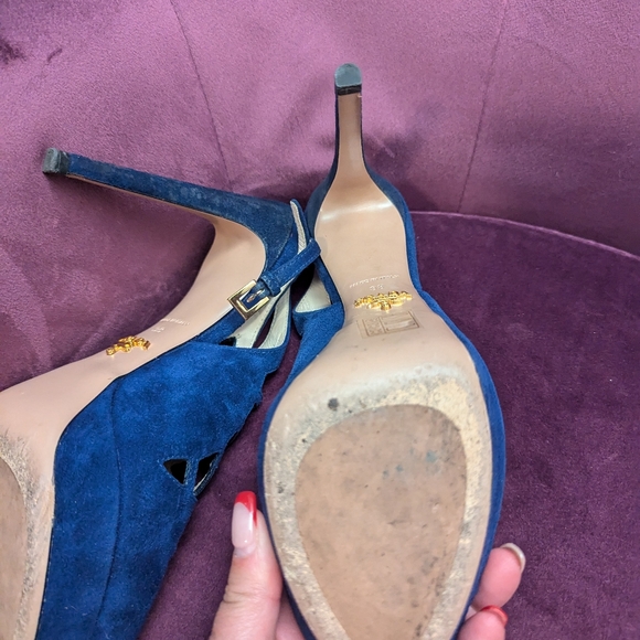 Blue Suede Prada Heels 38 - Picture 8 of 10